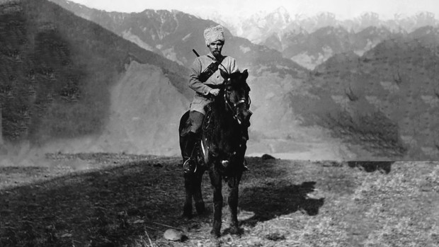Юрий Рерих в Центральноазиатской экспедиции, 1927 год. Фото: https://ru.wikipedia.org