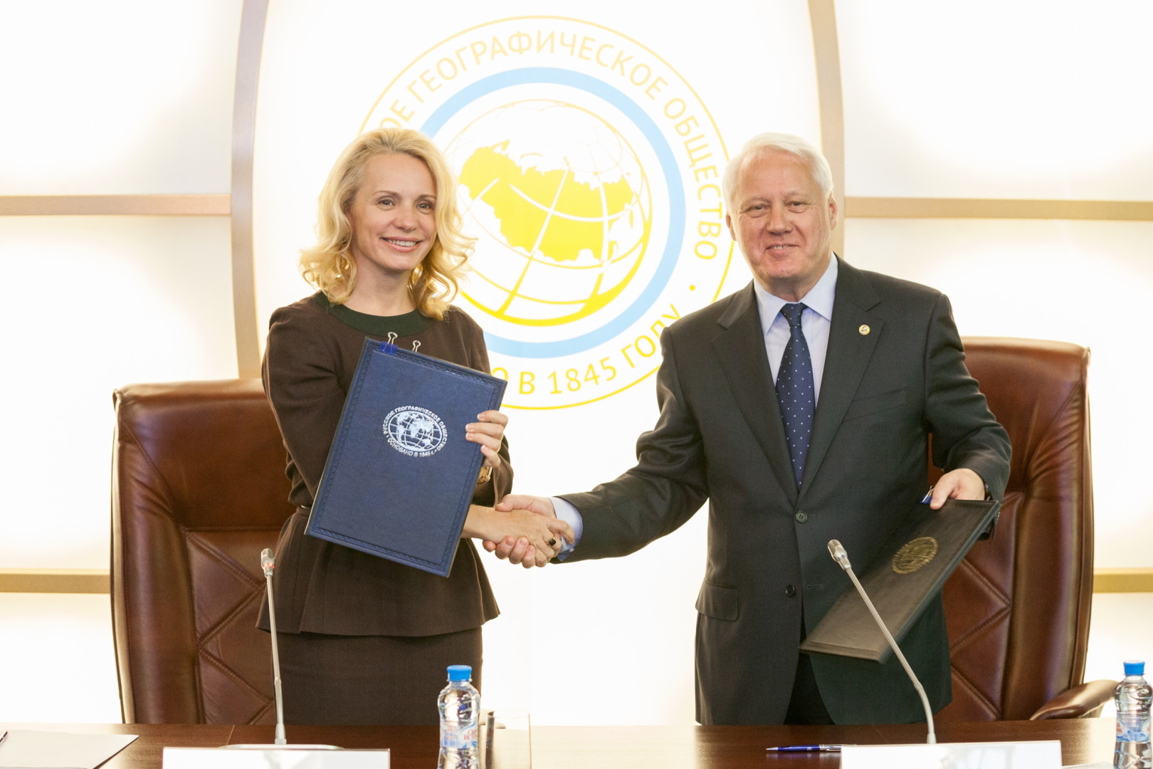 Подписание соглашения о взаимодействии Министерства образования и науки РФ и Русского географического общества (3 сентября 2014)