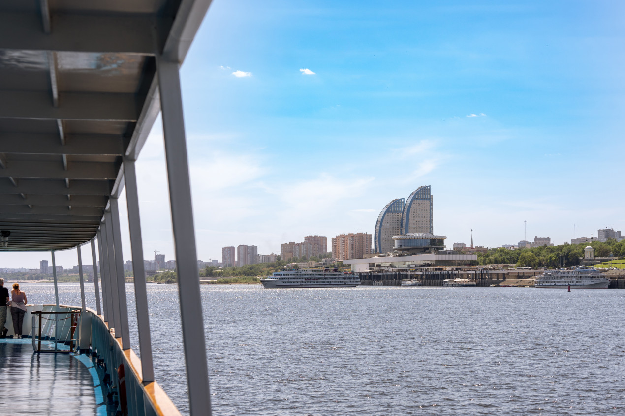Вид с палубы теплохода. Фото: 