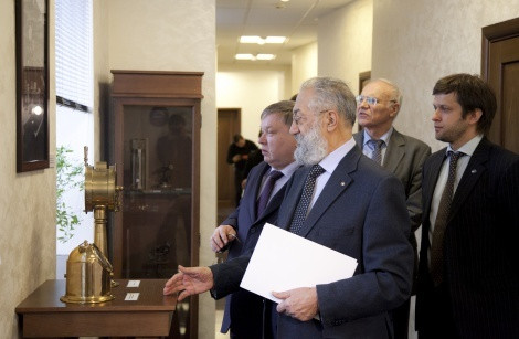 At the Moscow Headquarters of the Russian Geographical Society. Photo by Nikolay Razuvaev