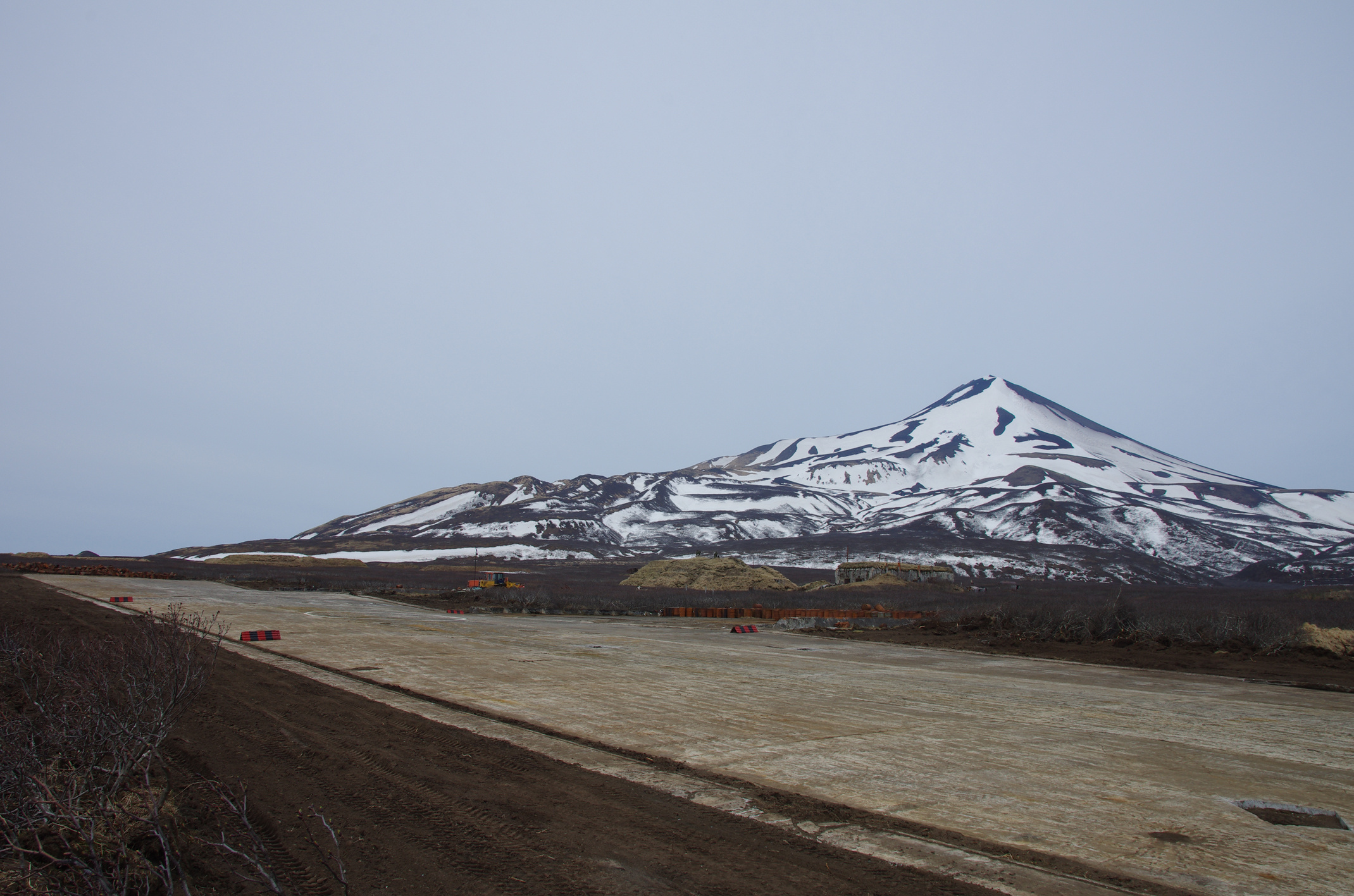 На острове преобладает суровый холодный климат, характерный для Северных Курил. Фото: Андрей Горбань