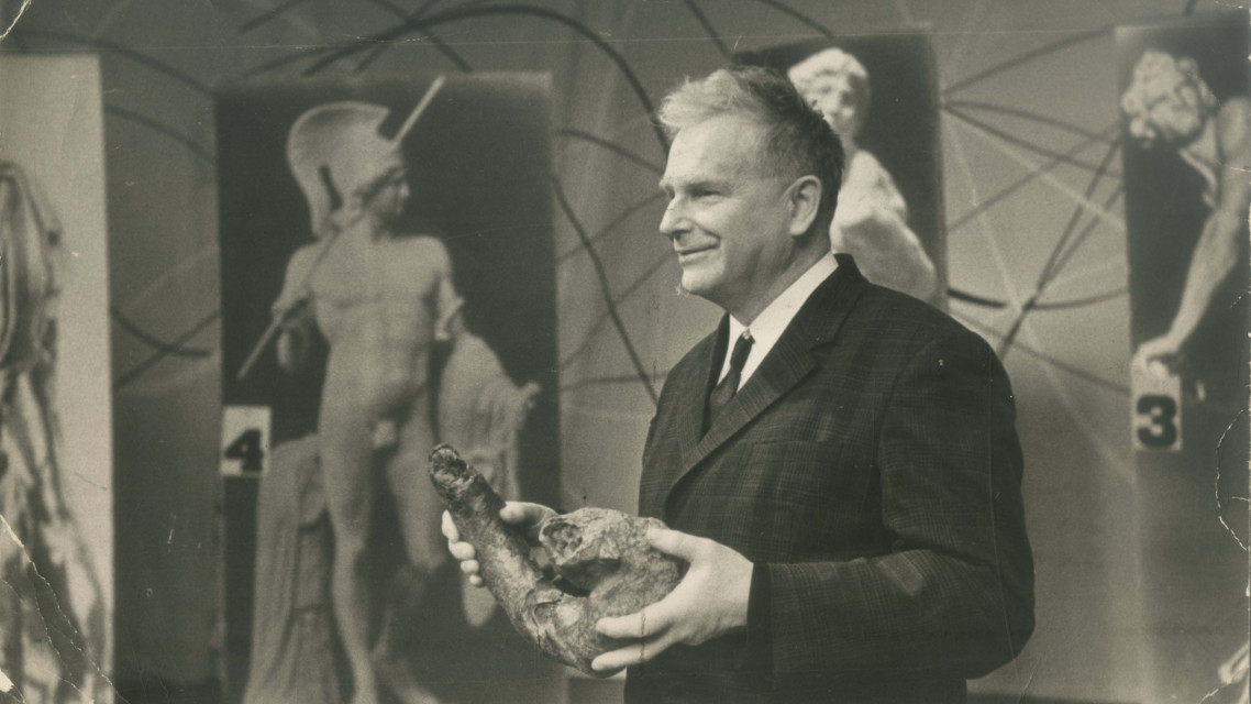 Ермолаев на&nbsp;телепередаче «Турнир СК». Фото: Научный архив РГО