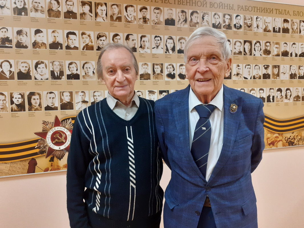 Н.М. Шестаков и В.В. Евсеев. Фото предоставлено В.В. Боярским, председателем Полярной комиссии Санкт-Петербургского отделения РГО