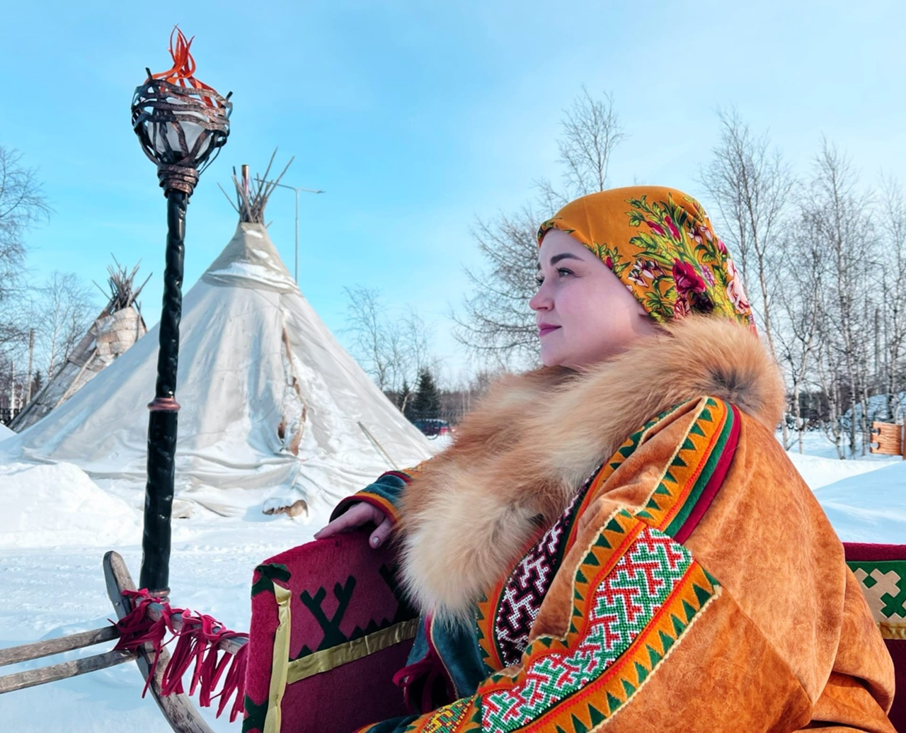 Для ещё большего колорита в посёлке можно забронировать чум. Фото: vk.com/etno_yamal