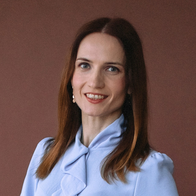 Надежда Пупышева — руководитель группы коммуникаций факультета географии и геоинформационных технологий НИУ ВШЭ, руководитель направления "Научные коммуникации" консорциума "РИТМ углерода". 