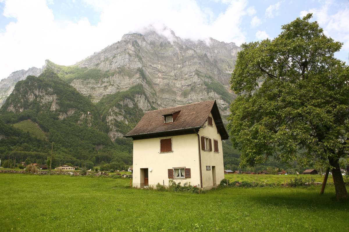 Дом между Гларусом и Нетсталем, в котором останавливался А.В. Суворов. Фото: Ольга Рачковская