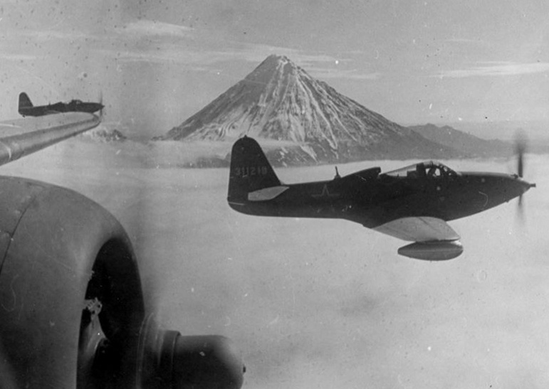 Истребители американского производства P-63 