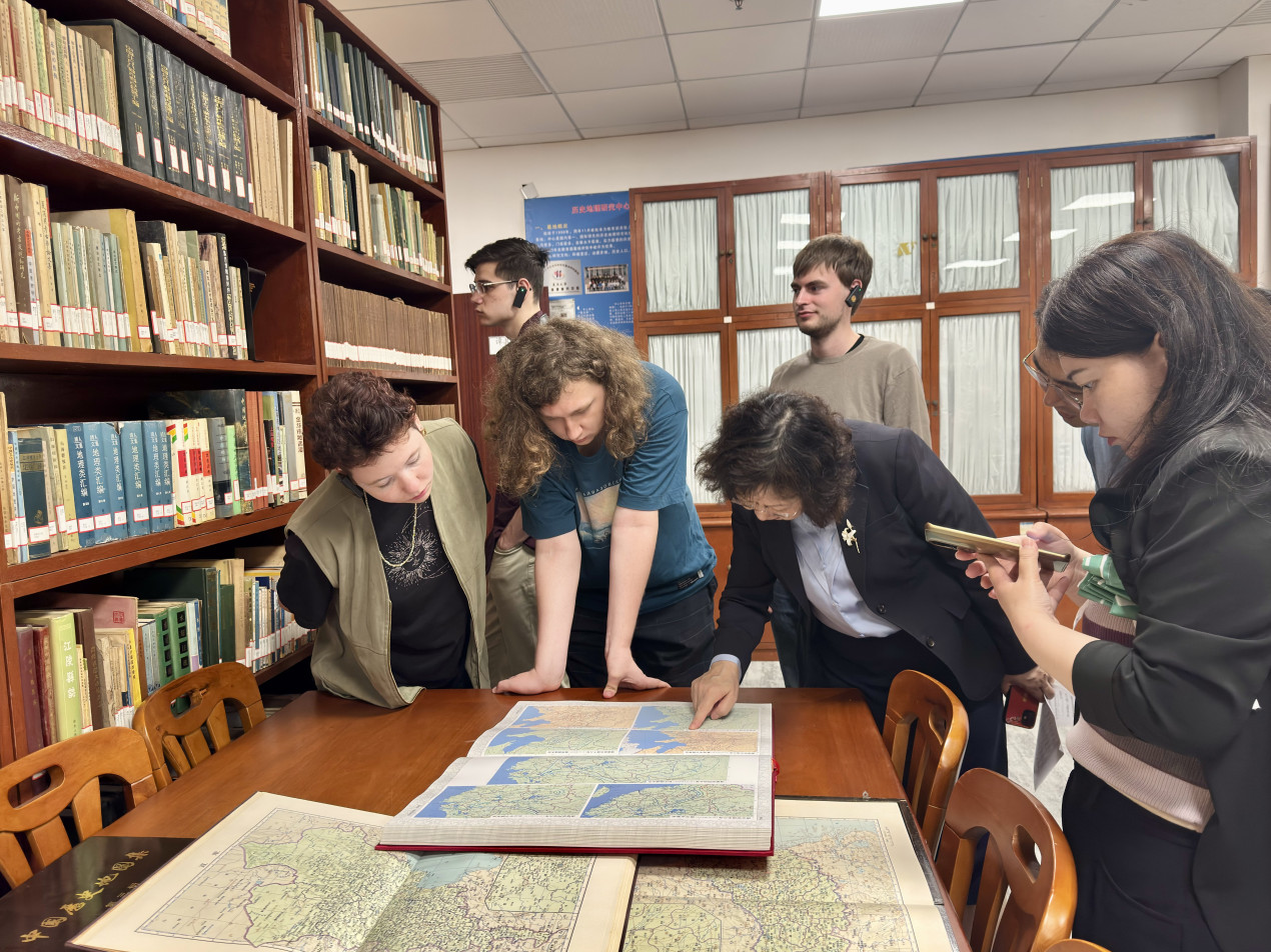 Library of the Institute of Historical Geography of China at Fudan University. Photo: RGS press service