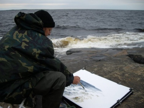 A. Saikov at work. Photos from the personal archive of the artist