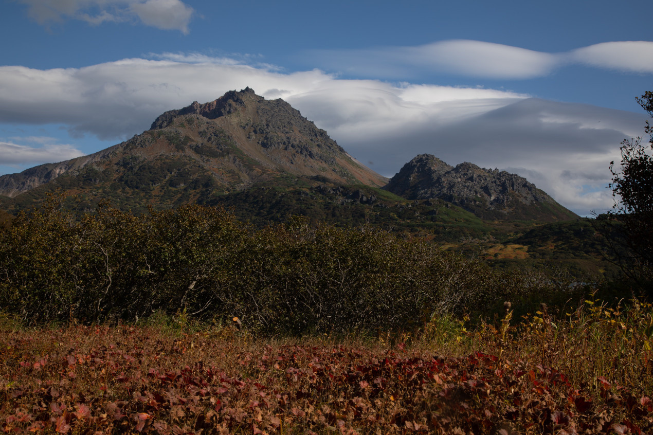 Dikiy Greben volcano. Photo: Vera Kostamo