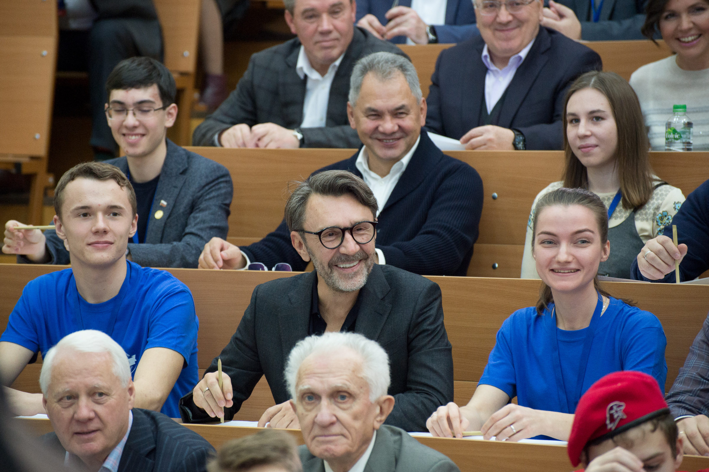 Участники Географического диктанта - 2019 на центральной площадке в МГУ имени М.В. Ломоносова. Фото: Алексей Михайлов