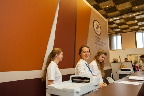 Volunteers at the Russian Geographical Society Festival