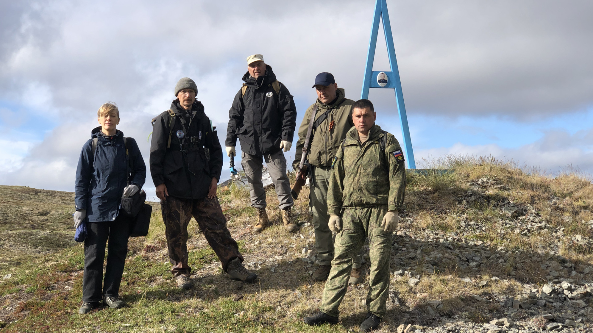 Пирамидка со звездой в память о погибшем лётчике Алексее Федоренко. Фото: Елена Климанова