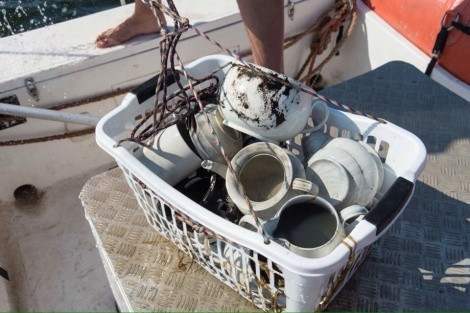 Photo is provided by the Undersea Research Centre