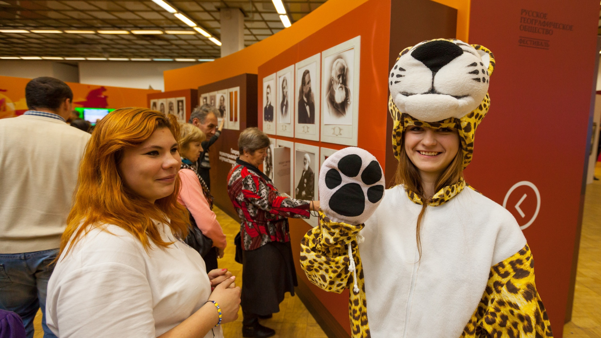Volunteers actively attracted the attention of visitors to the problem of Amur leopards conservation