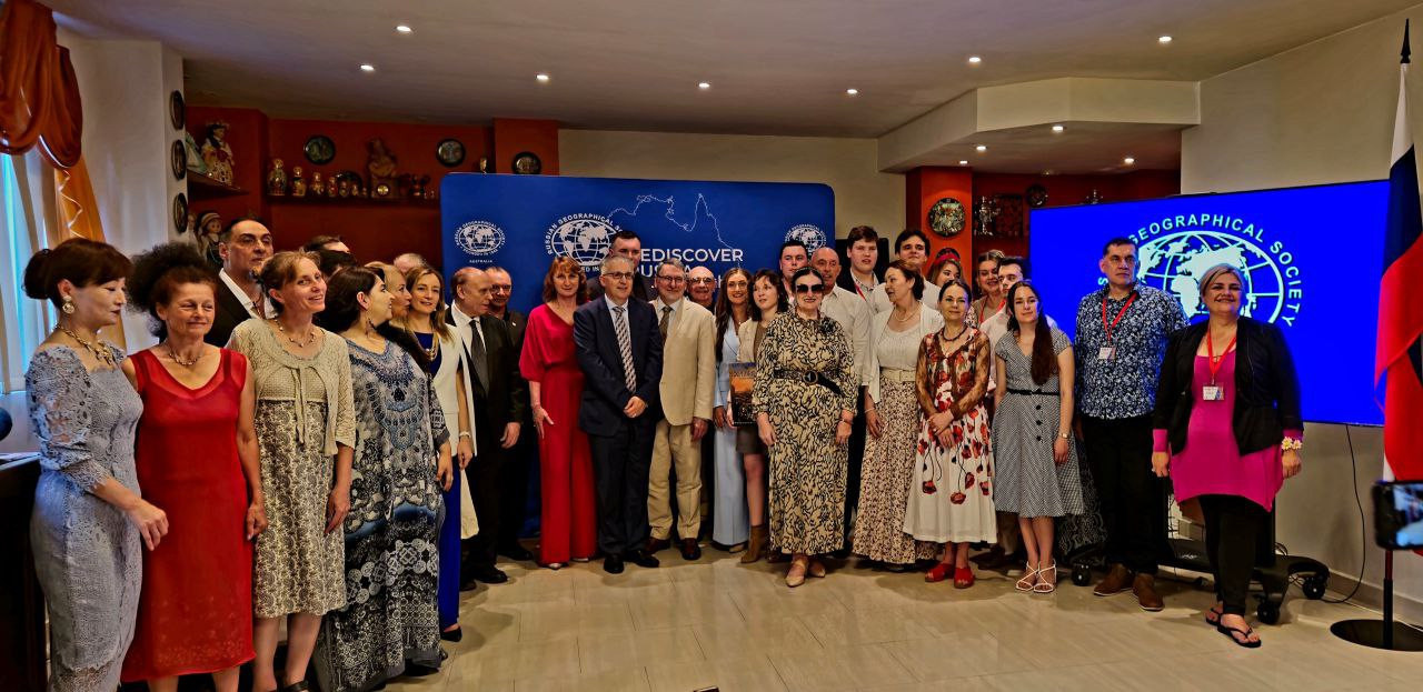 Participants of the opening ceremony of the RGS  Center in Australia. Photo: Press service of the Russian-Australian Friendship