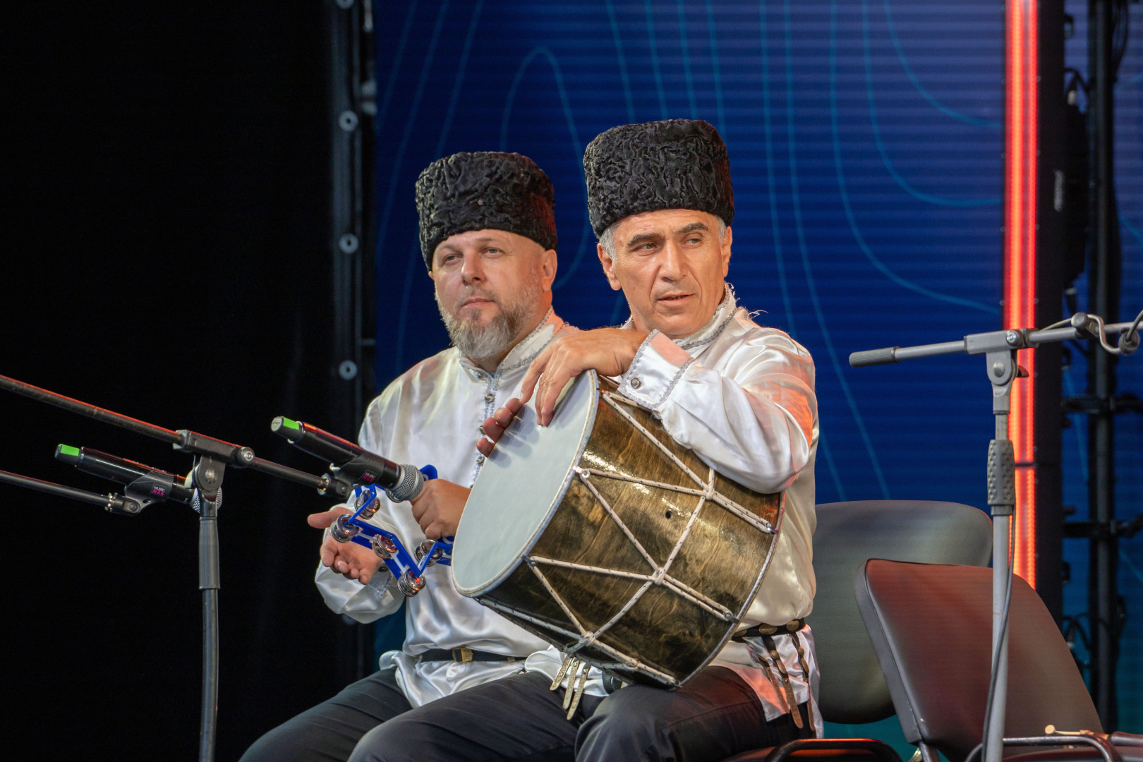 Дагестанские артисты на главной сцене Фестиваля РГО. Фото: пресс-служба РГО