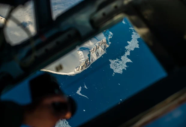 Franz Josef Land from the air. Photo: Vadim Shtrik, GeoPhoto