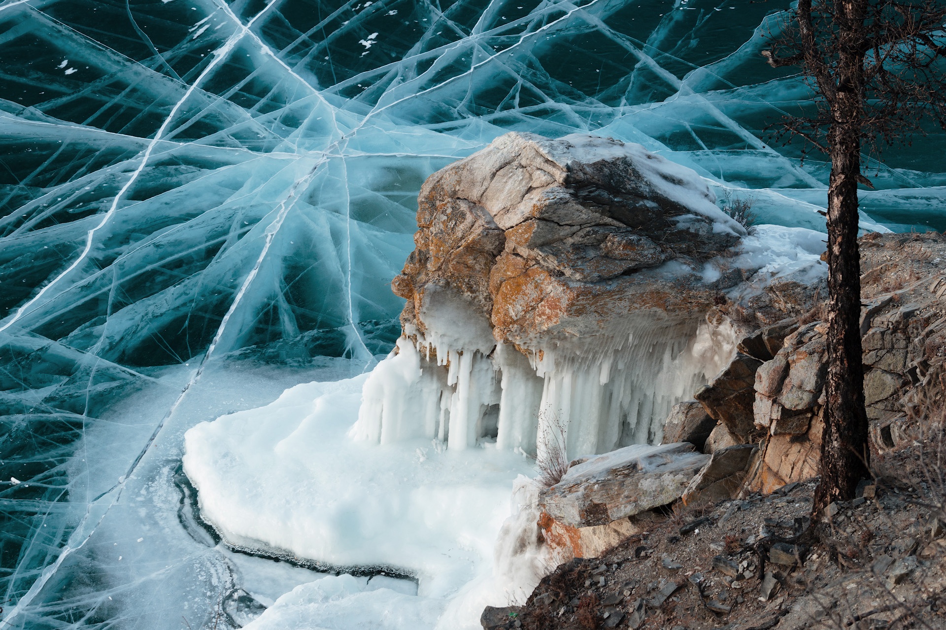 Ледяной взрыв. Фото: Дмитрий Питенин
