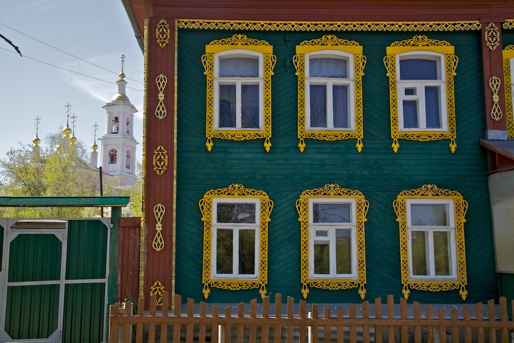Дом на набережной в Кимрах. Фото: Александр Лыскин