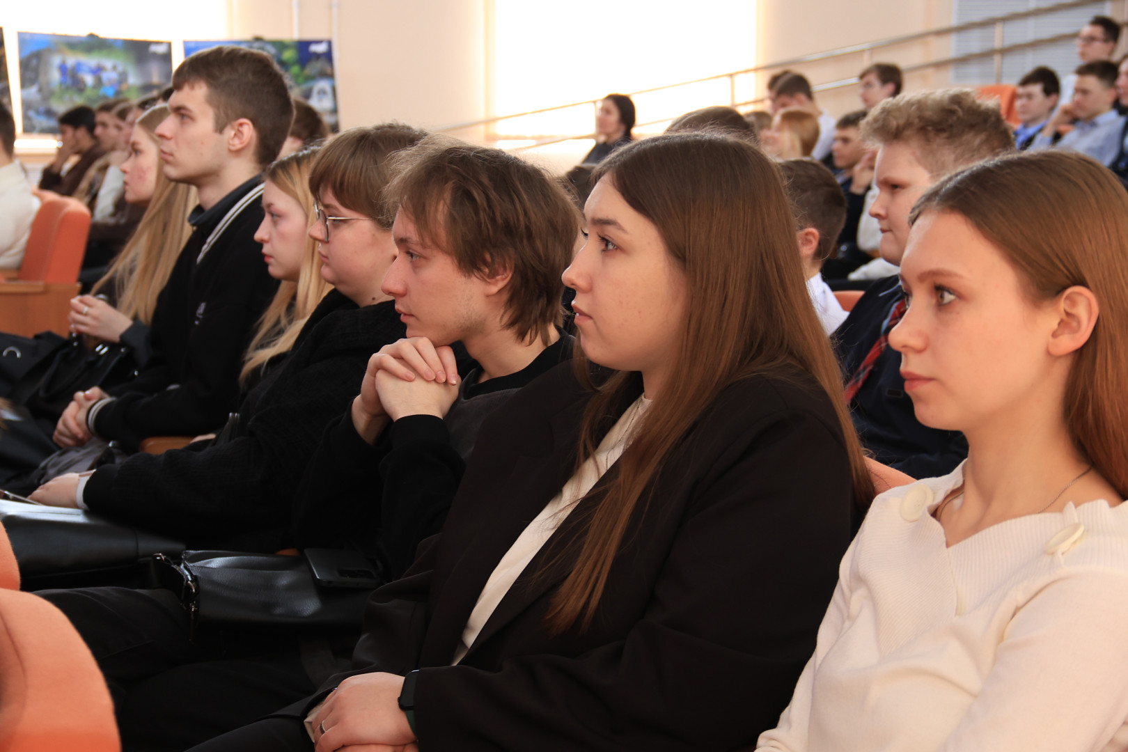 Участники проекта «Региональный лекторий Русского географического общества» в Брянске. Фото: пресс-служба Брянского областного отделения РГО