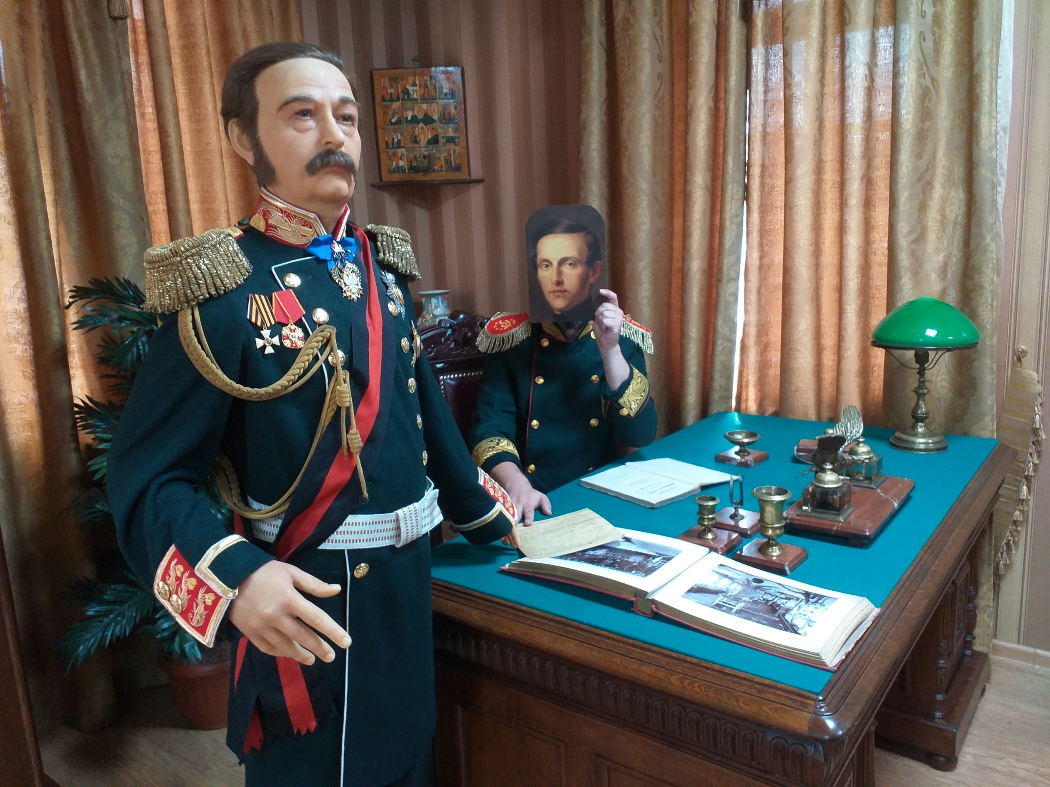 Артём Ермаков -участник конкурса #ятожепутешественник в Иркутском областном краеведческом музее. Фото предоставлено А. Ермаковым