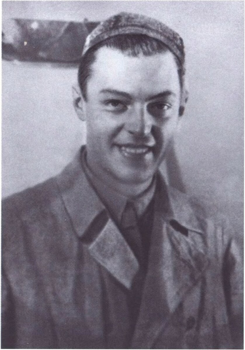 Иван Ефремов в начале своей научной карьеры. Фото из книги