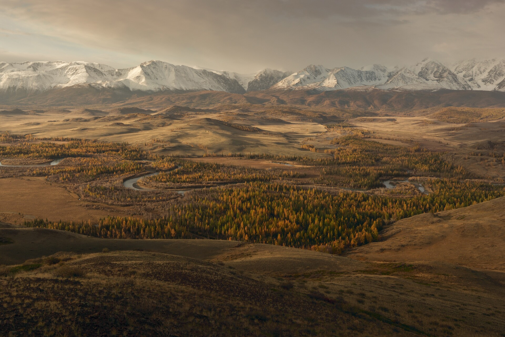 Осень в Алтайских горах. Фото: Валерий Романов,