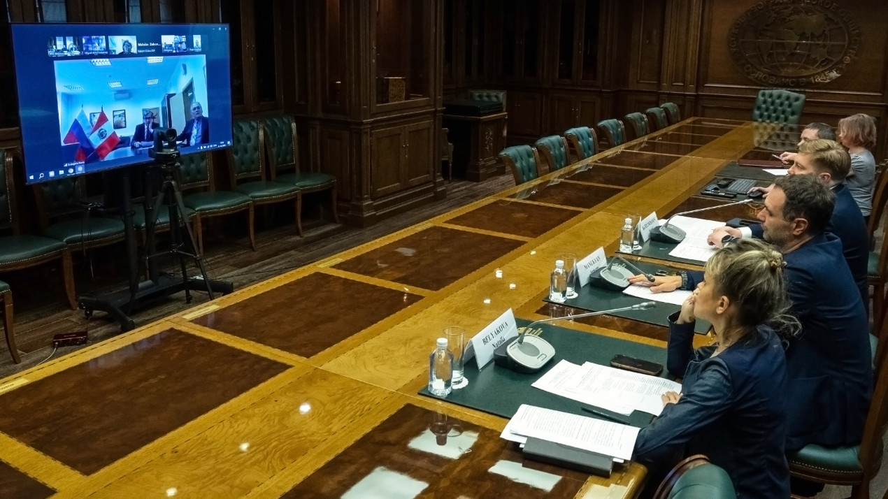 Meeting of delegations. Photo: Vladimir Neskoromny / RGS press service