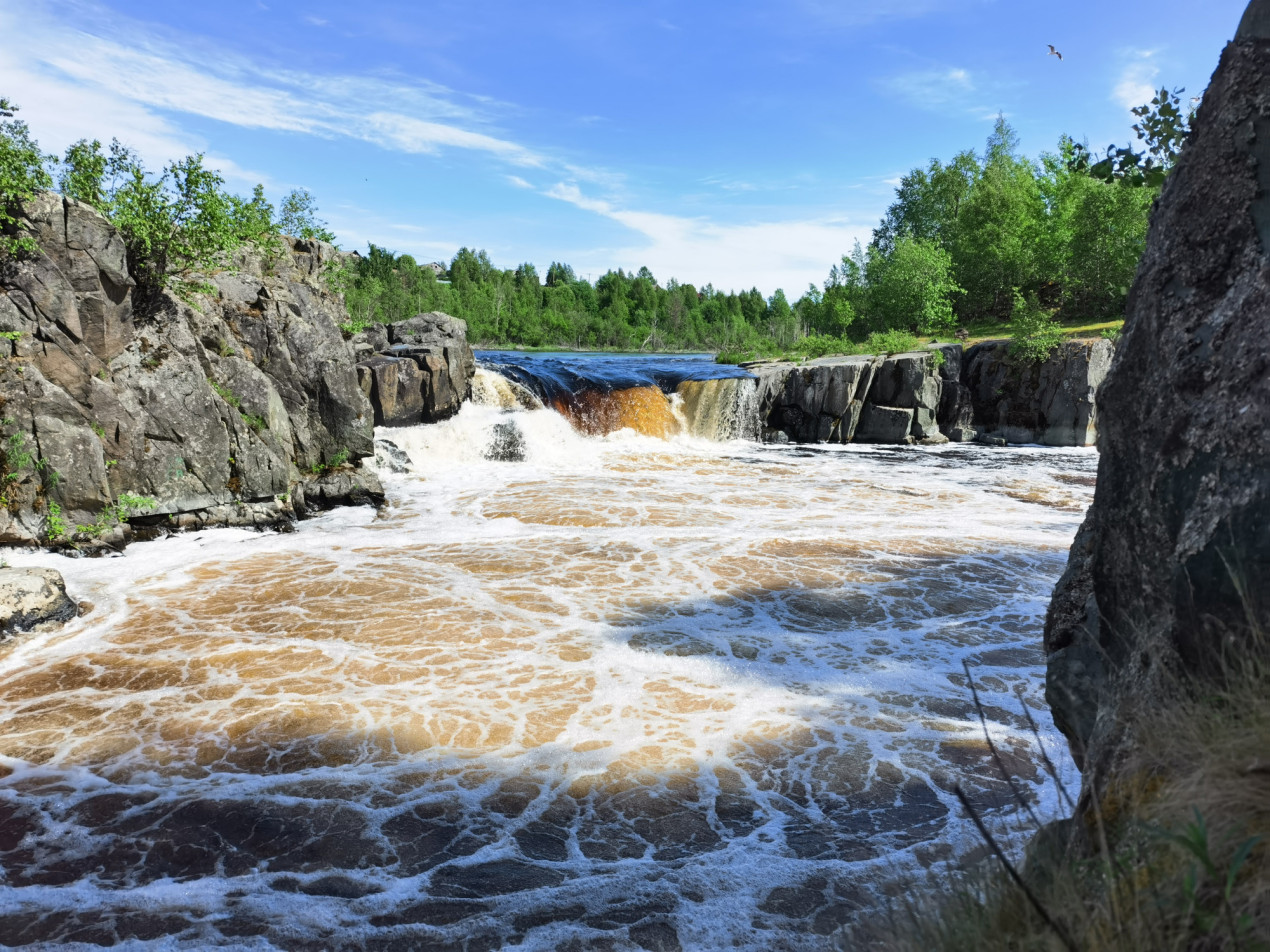 У водопада Воицкий падун. Фото: Алексей Михайлов, участник конкурса РГО 
