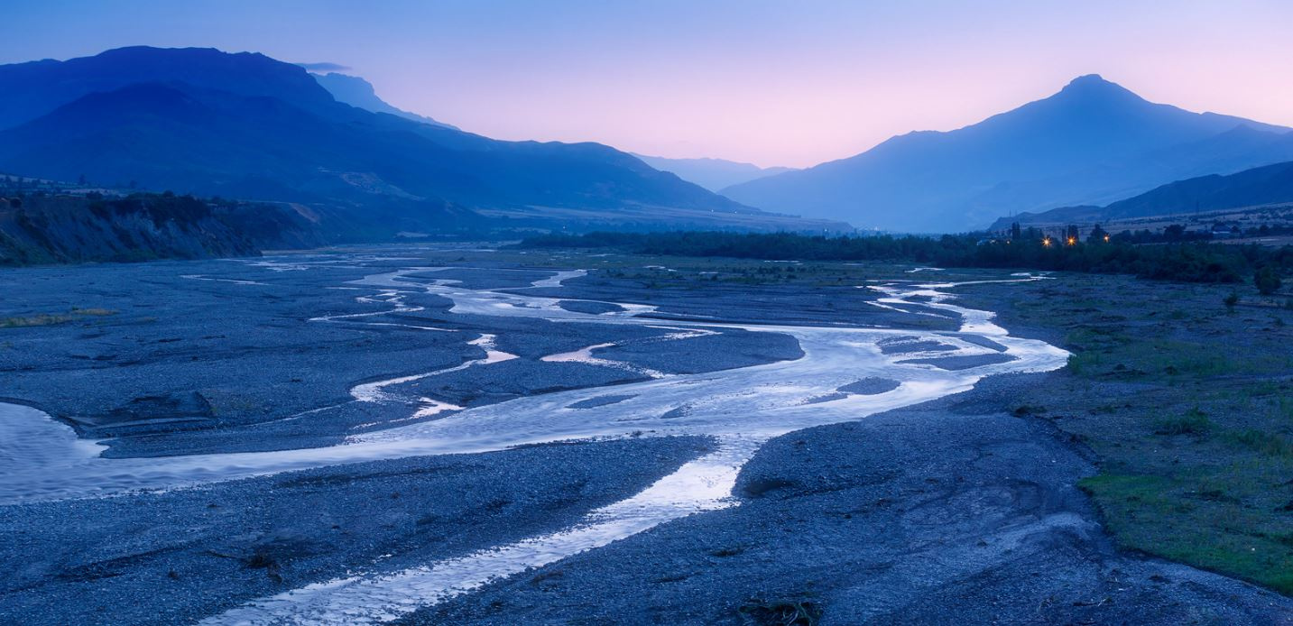 Долина реки Самур в Южном Дагестане. Фото: Иван Козорезов