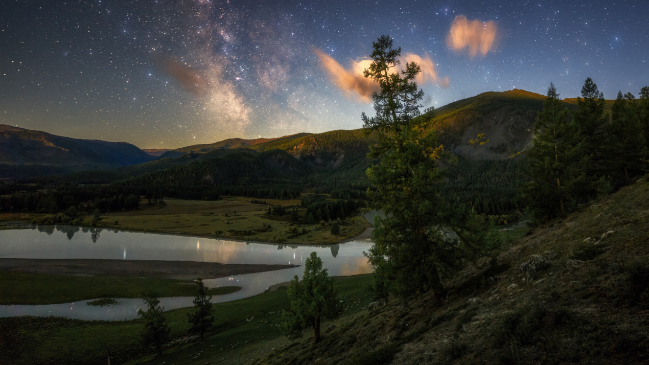 Слияние рек. Фото: Антон Комлев