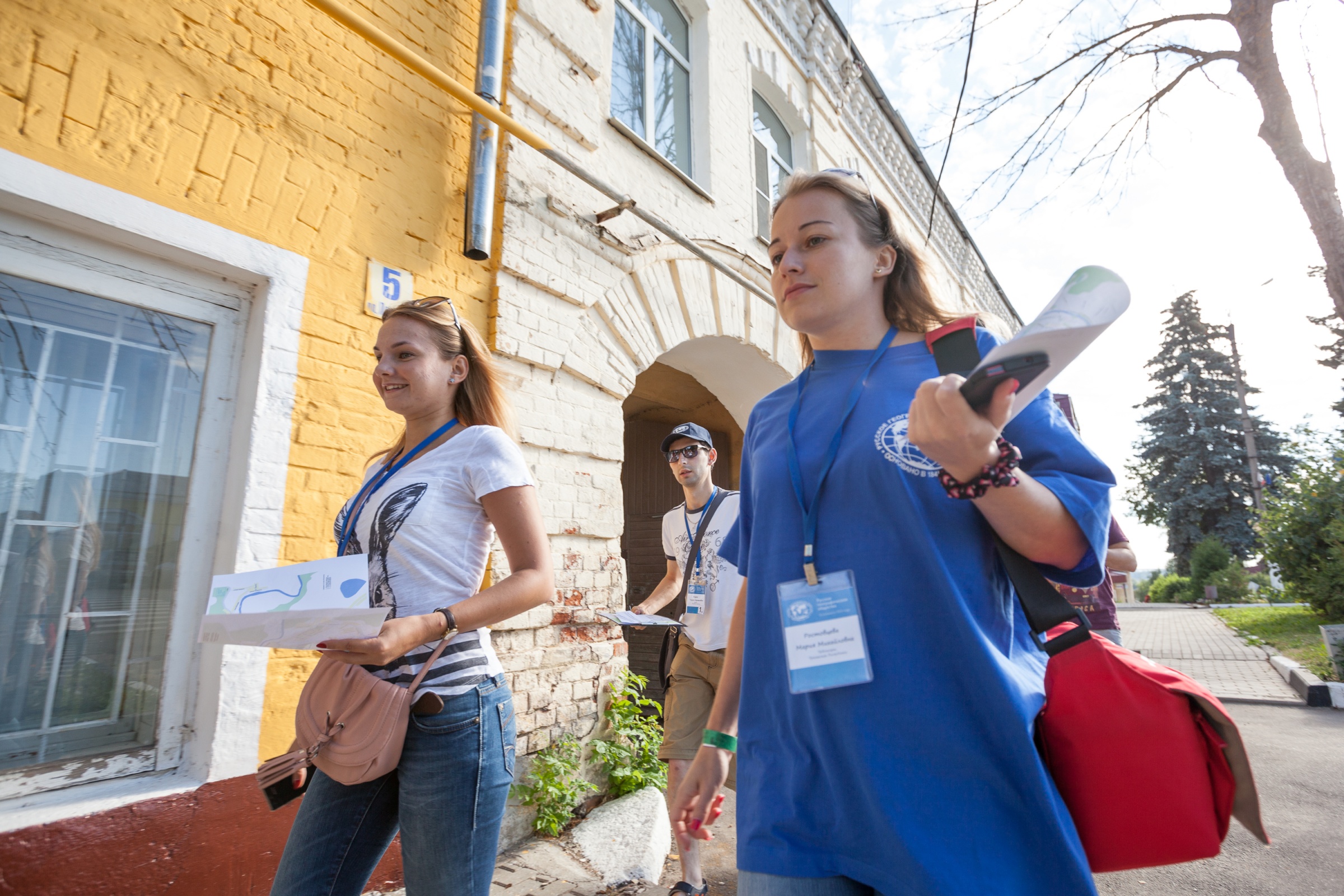Молодые учёные во время городского ориентирования по Боровску