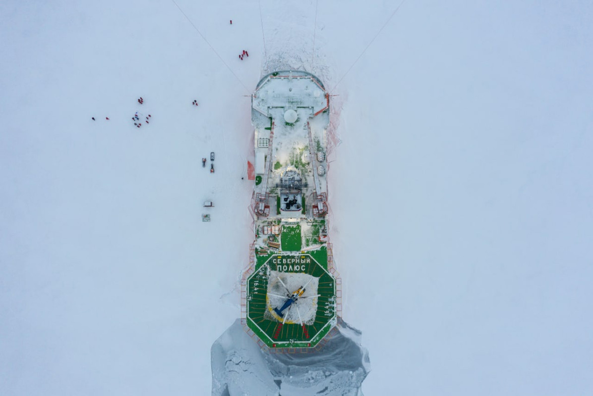 Экспедиция "Северный полюс — 41". Фото: Александр Зубков / ААНИИ