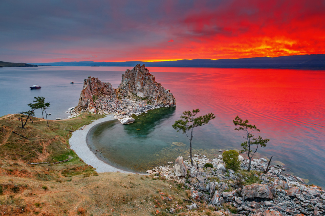 Вид на мыс Бурхан. Фото: Владимир Смирнов, участник конкурса РГО 