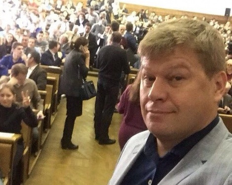 The narrator of the Dictation on the set of the Lomonosov Moscow State University Dmitry Guberniev