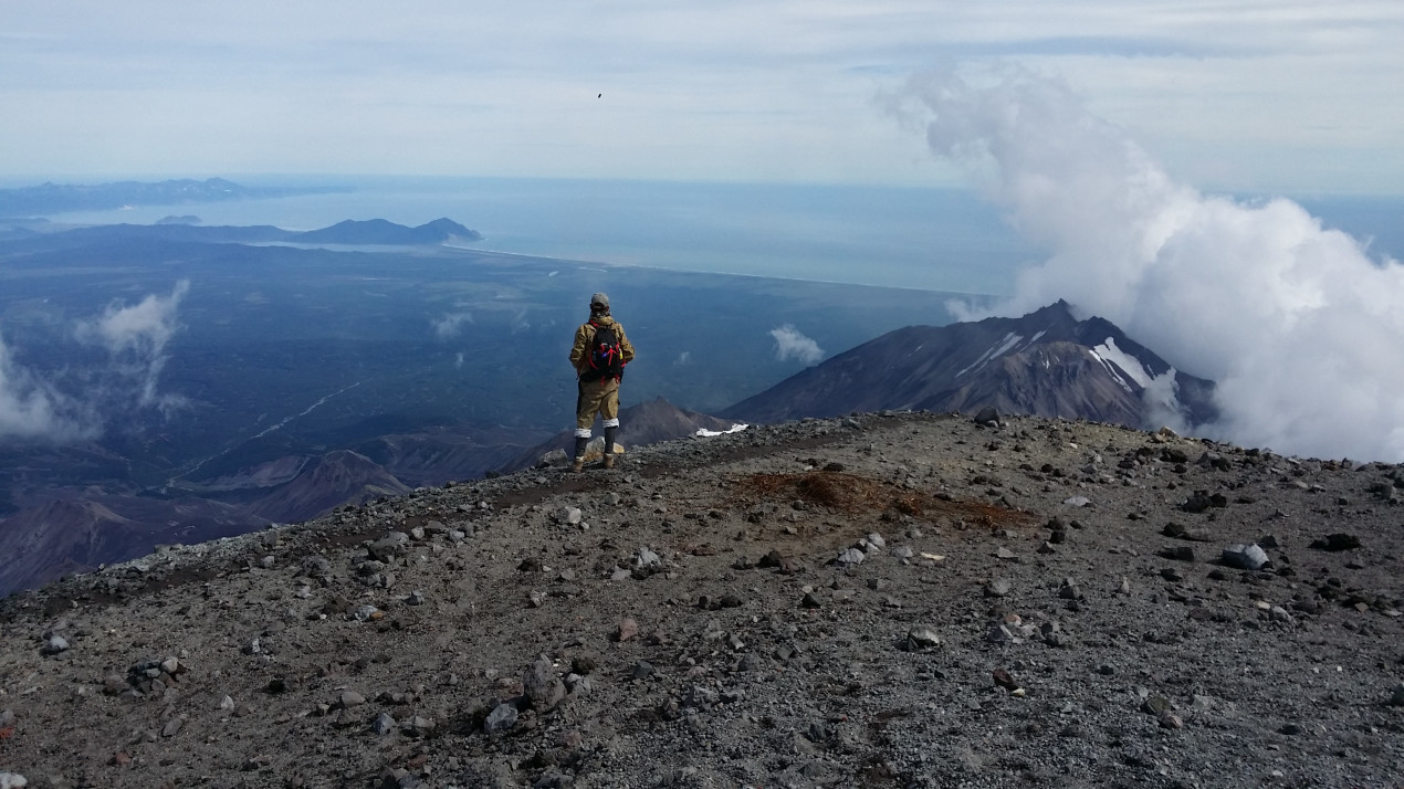Восхождение на Авачинский вулкан. Фото: Борис Попков, участник конкурса РГО 