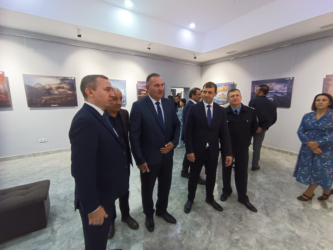 Visitors of the exhibition. Photo: Ministry of Foreign Affairs of Russia