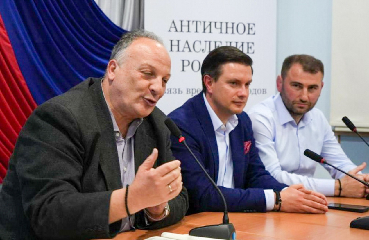 Dimitris Metallinos, Ivan Chaika, Konstantin Kesov. Photo: Vasily Isakov