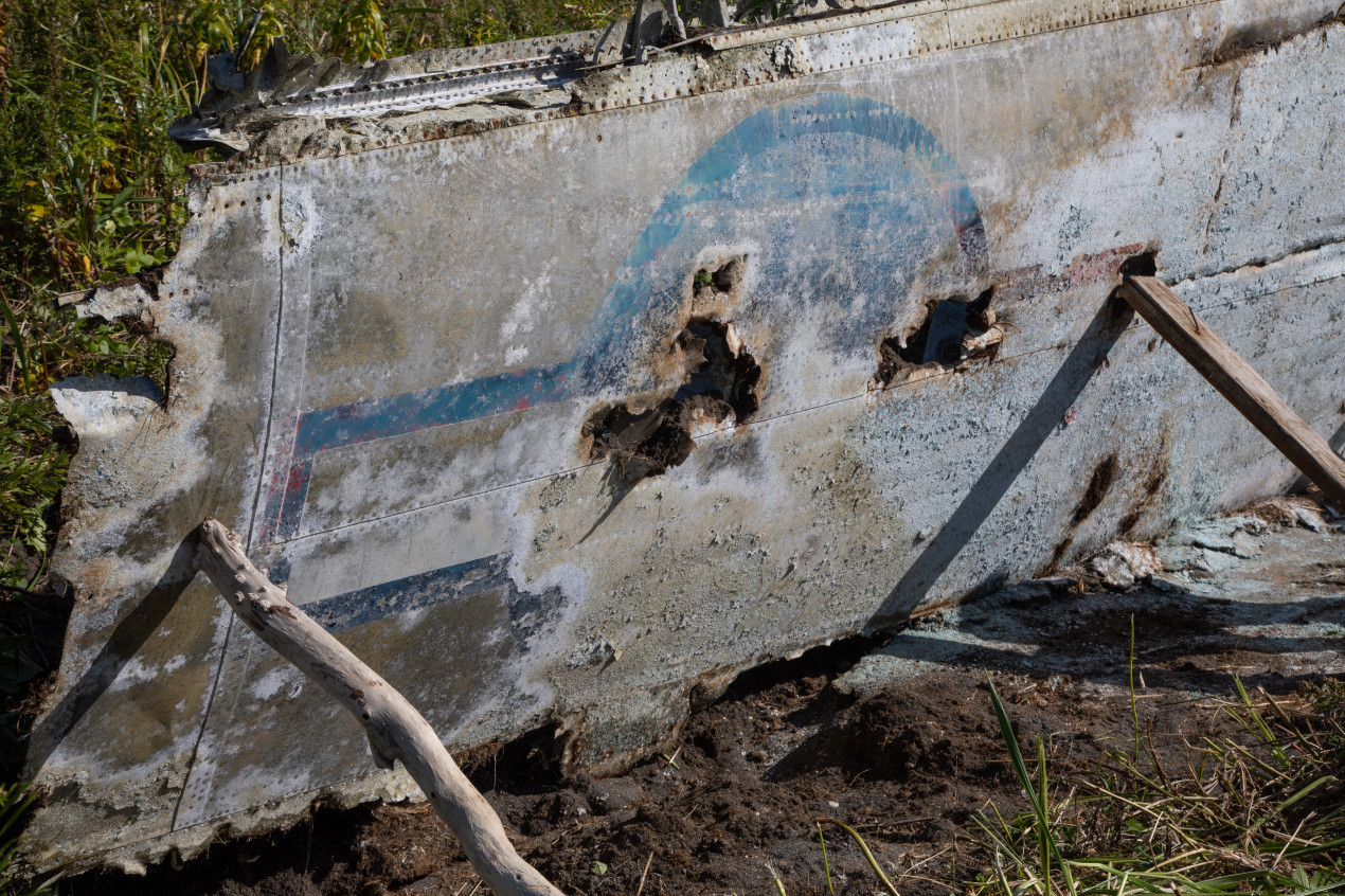 A fragment of the B-24 “Liberator” aircraft. Photo: Vera Costamo