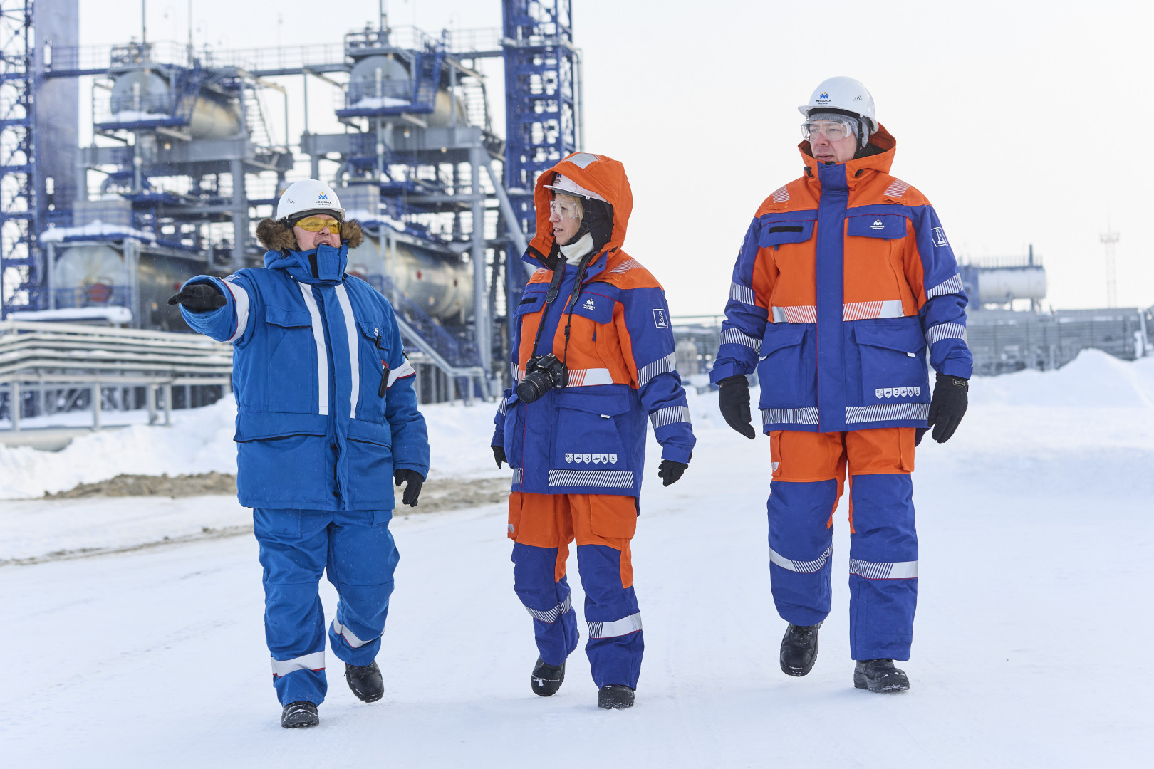 The RGS’s delegation visited oil production facilities. Photo: Sergei Polyukhov