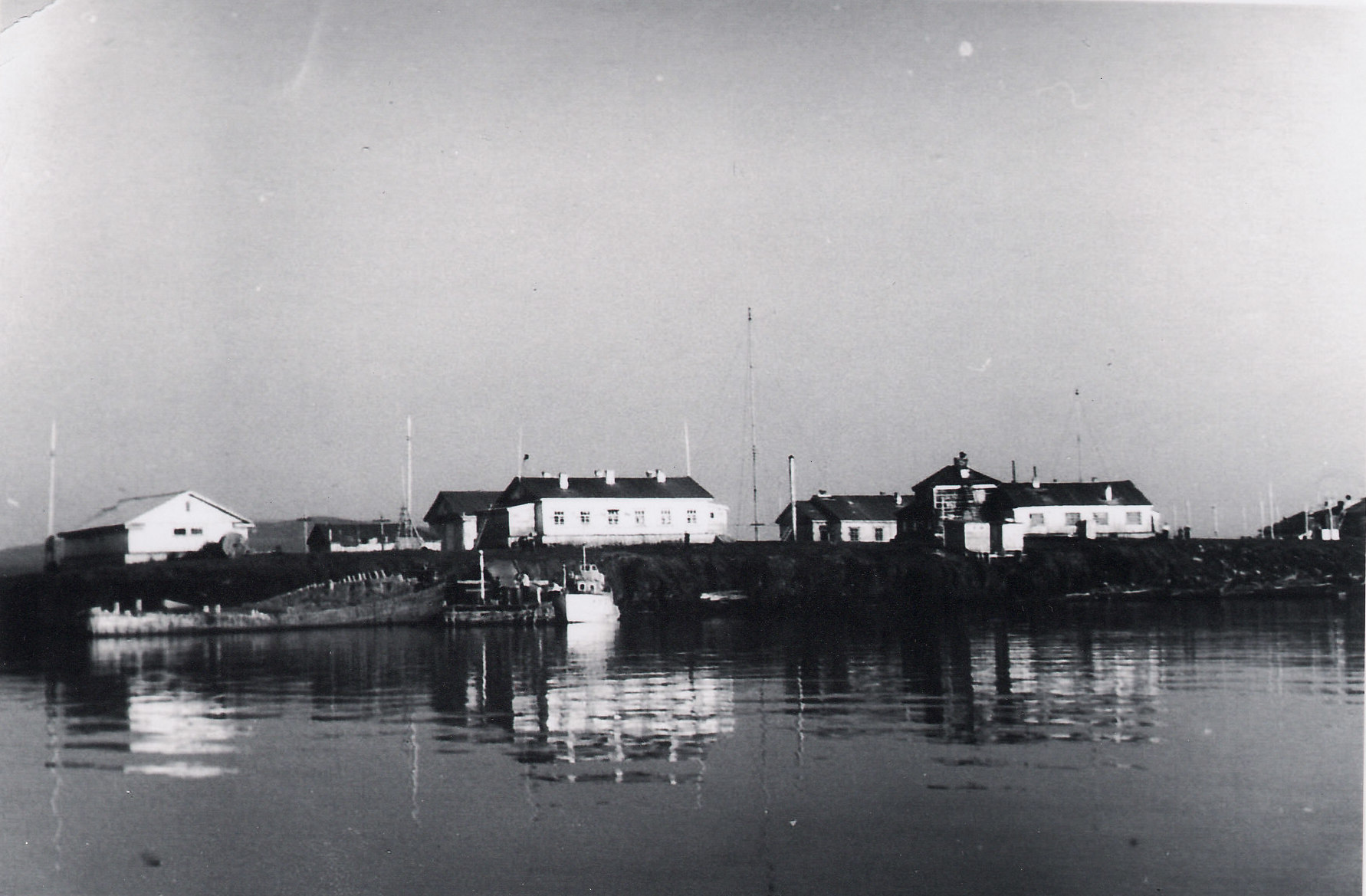 Полярка 1976. Фото из архива станции