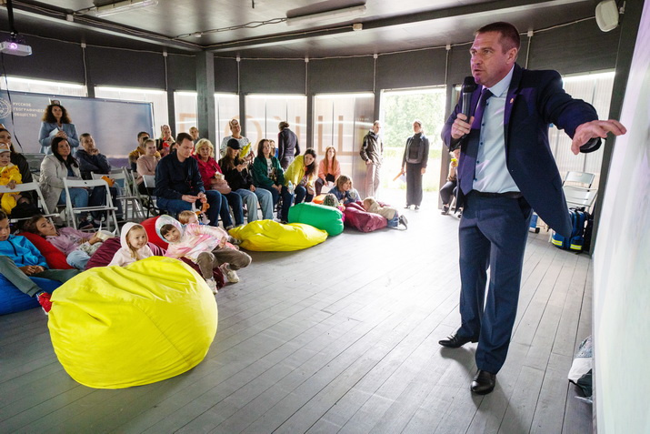 Директор заповедника ”Большехехцирский” Антон Фетисов. Фото: Владимир Нескоромный / пресс-служба РГО