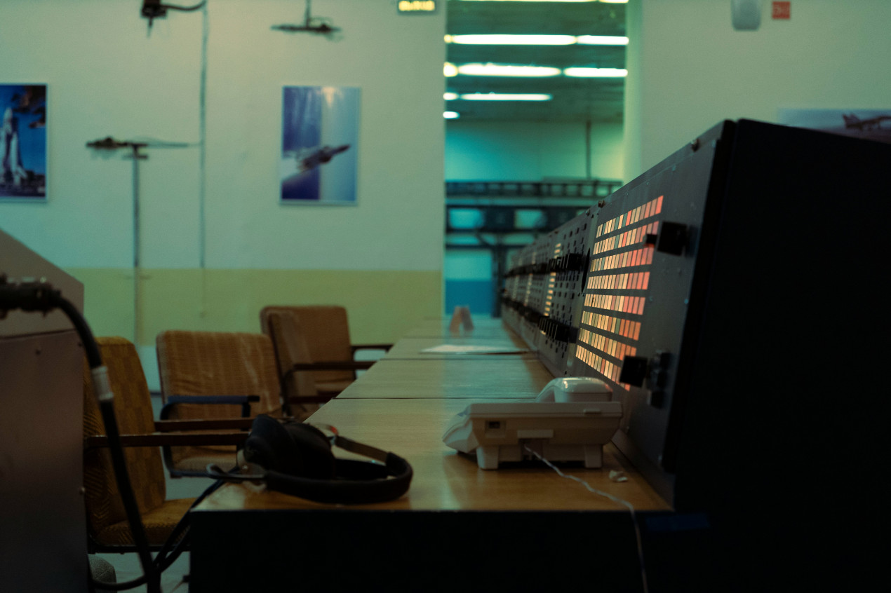 Командный пункт. Фото: Igor Saikin / unsplash.com