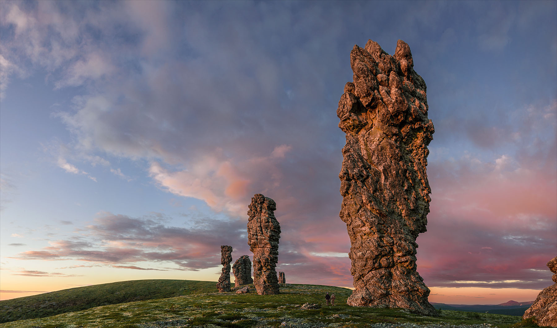 Фото: Павел Жигалов. Гора каменных идолов