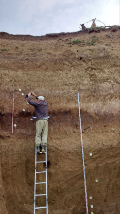 The study of loess deposits in Dagestan. Photo: Telegram channel of the Institute of Geography of the Russian Academy of Sciences / IGRAS