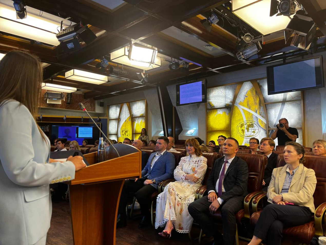 Пресс-конференция. Фото: пресс-служба Томского областного отделения РГО
