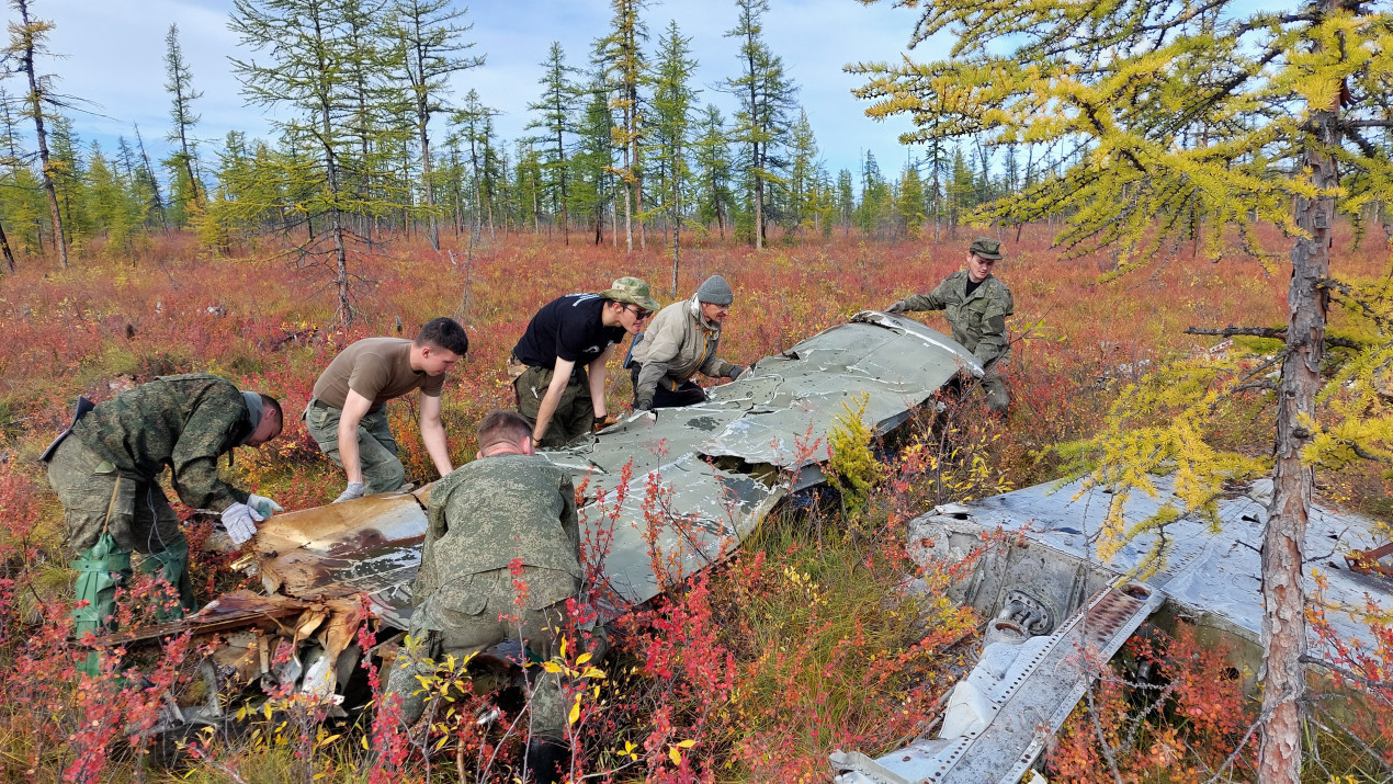 A fragment of an American plane. Photo: Pavel Filin