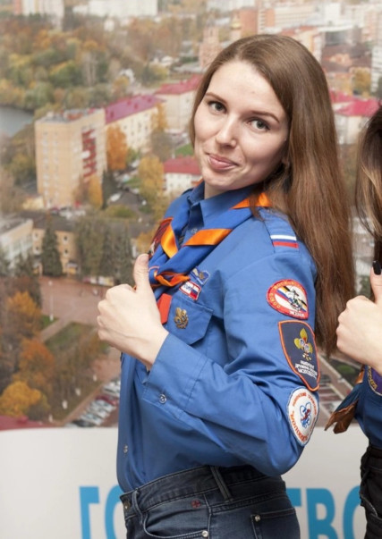 Лектор — Арон Ирина Александровна, член совета Межрегиональной детской общественной организации НОРС-Р, опытный инструктор детско-юношеского туризма.