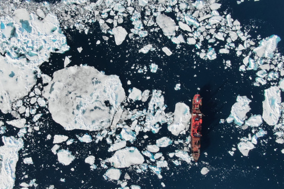Arctic Floating University: 13 years of Exploration and Discoveries